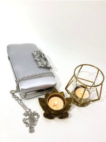 Resim melezzi Gümüş Renk Saten Kumaş Çiçek Motifli Taşlı Elde ve Askılı Abiye Portfoy Clutch Gece Çantası 