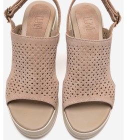 Resim Luvishoes Jadıra Bej Süet Hakiki Deri Delikli Kadın Dolgu Topuklu Sandalet 