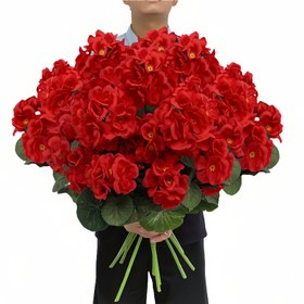 Resim 30 adet UV Dirençli Geraniums - Yeşil Yapraklı, Güneşe Dayanıklı Kırmızı Yapay Çiçekler, İç ve Dış Mekan Dekoru, Bahçeler, Teraslar ve Ev Merkezleri için Mükemmel, Babalar Günü, Mezuniyet, Yaz Şenlikleri, İç ve Dış Mekan Dekoru için Dayanıklı Plastik Çiçekler, Evler için Yapay Çiçekler 