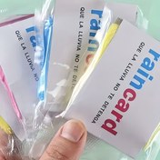 Resim Kadınlar İçin Yağmurluk - Hafif Kapüşonlu Spor Tasarım, İlham Verici İspanyolca Yazılı, Yarı Şeffaf Renk Seçenekleri (Pembe/Mavi/Sarı), Elde Yıkanabilir, Dış Aktivite ve Günlük Kullanım için Kolay Bakım Kıyafet 