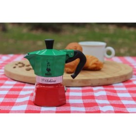 Resim PremiumPort Pratik ve Şık Moka Pot, Kahve Deneyimini Mükemmel Kılar 