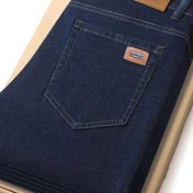 Resim Erkekler İçin Klasik Her Mevsim İş Rahat Kot Pantolon - Koyu Mavi Pamuk Karışımı Denim Yama, Düz Paça & Kabartmalı Manşetler, Makinede Yıkanabilir, Rahatlık İçin Pürüzsüz Kumaş, Konforlu Giyim | Düz Paça Kot Pantolon | Dayanıklı Kumaş 