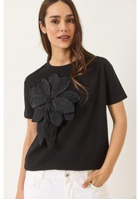 Resim Shade Kadın Çiçek Aksesuarlı Kısa Kollu Pamuklu T-shirt 60602040 - Siyah 
