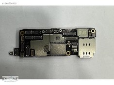 Resim İPHONE 15 PRO MAX 256GB SADECE TÜRKİYE CİHAZLARI İÇİN GEÇERLİDİR Apple iPhone 15 Pro Max YD | 256 GB | Siyah