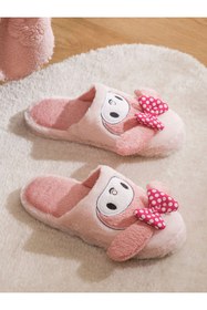 Resim LC Waikiki Pembe Kulak Detaylı Pelüş Kadın Ev Terliği 