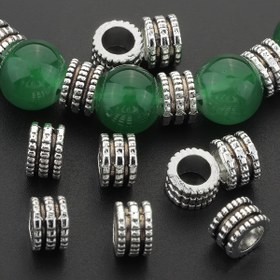 Resim 50 Adet Boncuk ve Boncuk Seti: 3 Katlı Tekerlek Aralayıcı Boncuklar, Vintage Eski Görünümlü Büyük Delikli Gevşek Aralayıcı Boncuklar, Varil Şeklinde Boncuklar, Alaşımlı 4mm Yuvarlak Düz Aralayıcılar, Üç Halkalı Aralayıcı Boncuklar - Kolye, Bileklik, Küpe ve Giysi Süsleri için El Yapımı Aksesuar Malzemeleri. Mükemmel Noel Hediyesi DIY Takı Yapım Ürünleri 