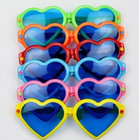 Resim Büyük Kalp Parti Gözlüğü Karışık 12 Adet 