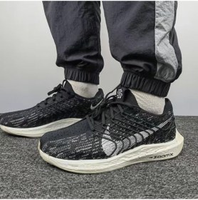 Resim Nike Pegasus Turbo Kadın Siyah Spor Ayakkabı 