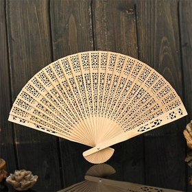 Resim Bohem tarzı oyulmuş ahşap fan, fotoğraf aksesuarları için el fanı, bambu malzeme, hafif ve taşınabilir - kadınlar için mezunluk ve ev dekorasyonu aksesuarı olarak bir hediye. 