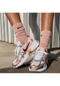 Resim Nike V2k Run Kadın Beyaz Sneaker Hf9997-100 Beyaz 