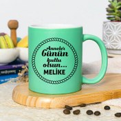 Resim Yeşil Renk Anneler Günü İsimli Kupa Bardak 