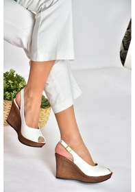 Resim Fox Shoes K674040709 Beyaz Dolgu Topuklu Kadın Ayakkabı 