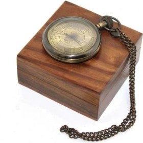 Resim MCM Group Ahşap Kutulu Pirinç Köstekli Saat Model 11 