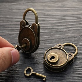 Resim Ev Güvenlik | Anahtarlı Vintage Bronz Kaplama Kilit - Notlar, Bagajlar ve Daha Fazlası İçin Güvenli ve Dekoratif Antika Stil, Küçük Kilitler Ev Güvenliği İçin Temeldir, Güvenlik Kilit 