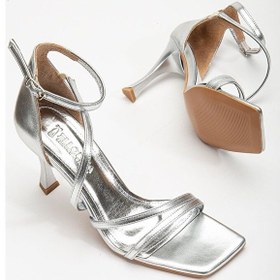 Resim Carmen Bantlı Lux Sandalet Gümüş 