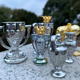 Resim 1 adet Metal Mini Şanzelize Figürü - Spor Etkinliği Şampiyona Kupaları Replikaları, Çok Yönlü Oda Dekoru, Ev, Oturma Odası, Yatak Odası, Dua Odası, Futbol, Basketbol, Ragbi Hayranları İçin Evrensel Tatil Hediyesi, Dua Odası, Evrensel Tatil Hediyesi 