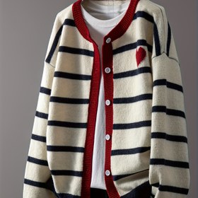Resim Kadınlar için Rahat Düğmeli Yaka - Uzun Kollu, Bej & Kırmızı Çizgili Tasarım, Yuvarlak Yaka, Düğme Önü, Sonbahar/Kış için Hafif ve Rahat, Hafif Yaka | Çizgili Yaka | Dokulu 