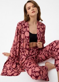 Resim Bordo çiçek desenli desenli Elissa Kimono 