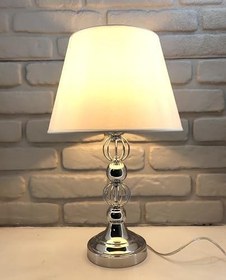 Resim Krom Kaplama Tel Toplu Metal Ayaklı Beyaz Şapkalı Salon Abajur Masa Gece Lambası Modelleri 