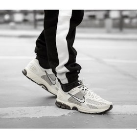 Resim Nike Zoom Vomero 5 Erkek Sneaker Ayakkabı-sportxoutlet Kahverengi - Bej 