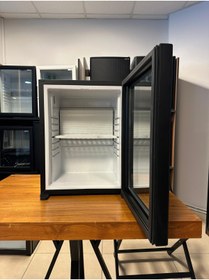 Resim ISM İçecek İçki Şarap Soğutucu Minibar Cam Kapılı Mini Buzdolabı Siyah Sessiz Minibar Otel Tipi 
