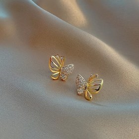Resim Yazlık Geziler İçin Basit ve Kompakt Zarif Kelebek Moda Küpeler 
