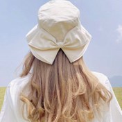 Resim 1 Adet Kadınlar İçin - Dayanıklı Balıkçı Şapkası, Geniş Kenarlı Yazlık Plaj Şapkası, Ayarlanabilir Fiyonklu, Nefes Alabilen Hafif Tasarım, Açık Hava Aktiviteleri İçin Moda Güneşlik Aksesuarı, Seyahat Gereci, Şık Başlık, Rahat Kullanım, Stil Bilincine Sahip Kadınlar 