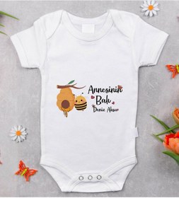 Resim Bitmeyenkartus Bk Kids Isimli Annesinin Balı Tasarımlı Bebek Body Zıbın - Model Çok Renkli 