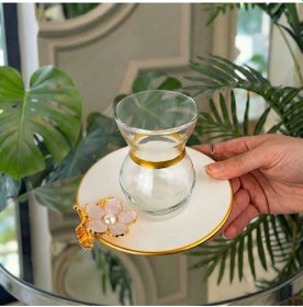 Resim Papatya Detaylı - Lüks Porselen Tabaklı Hediyelik Çay Seti Altın 