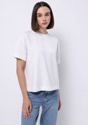 Resim Regular Fit Yuvarlak Yaka Düz Kadın Beyaz Kısa Kol Tişört Colin's