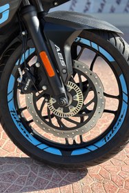 Resim Banxtre Bajaj Pulsar Grubu için Bebek Mavisi Jant Şeridi Sticker Seti (12'li) 