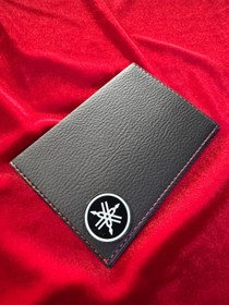 Resim ATTA PAZARLAMA Deri kabartmalı siyah yamaha markalı motor ruhsatlık, ruhsat kabı, ruhsat kılıfı, ruhsat cüzdanı 