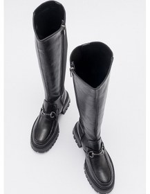 Resim Luvishoes Chapel Siyah Cilt Tokalı Streç Detaylı Kadın Çizme Siyah 