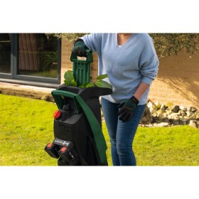 Resim Bosch Universalshredder Akülü Dal Öğütme Makinesi 2X18V-25 Solo (Aküsüz) 