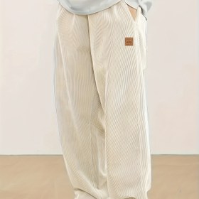 Resim Erkek Korduroy Terlik Pantolon - Bol Kesim, Bağcıklı Bel, "ÖZGÜRLÜK" Yama ile Rahat Spor Pantolon, Siyah ve Beyaz İki Tonlu Tasarım, Tüm Mevsim Konforu, Rahat Giyim | Rahat Kesim Pantolon | Korduroy Kumaş 