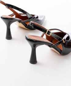 Resim 4962 Siyah Rugan Sivri Burun Tokalı Yuvarlak Topuk Kadın Sandalet Altın - Taba 