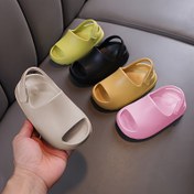 Resim Tek Renk Çocuğu Slip-On Terlik - EVA Malzemesi, Soluklu Kaymaz Casual Yürüyüş Ayakkabısı, Erkek ve Kız Çocuklar için, 14 Yaş ve Altı İçin Uygun, İç Mekan ve Dış Mekan Kullanımı için Uygun 