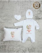 Resim yzc home size dair... K87 Ty Isme Özel Isimli Baskılı Bebek Yastık Tulum Şapka Eldiven Set Hastane Çıkışı 