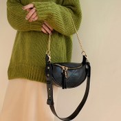 Resim Kadınların Şık Siyah Bel Çantası, Çıkarılabilir Askılı - Moda Çapraz Omuz Çantası, Fermuar Kapatma, Rahat Düz Renk, Polyester Astarlı, Kenar Boyalı, Günlük Çanta | Dikişli Tasarım | Altın Tonlu Kalkan 