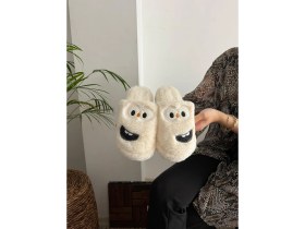 Resim BEHTAH KUNDURA Erkek , Kadın Ev Terliği Gülen Komik Yüz Sessiz Tabanlı Peluş Pofuduk Ev Terliği Çeyiz Bohça Terliği 