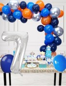 Resim 7 Yaş Kozmik Temalı Doğum Günü Seti Kozmik Mavi Turuncu Gümüş Mavi Balonlar Gümüş Folyo Rakam Çok Renkli 