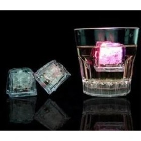 Resim Nuveden Ieg™ LED Işıklı Buz Küpleri (3 Adet) 