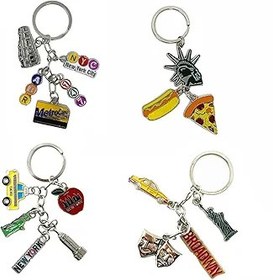 Resim 12'li Paket Gümüş NYC Hatıra Anahtarlık Koleksiyonu, New York Metal Anahtarlık Yüzük Paketi, Toplu, Özgürlük Heykeli'ni içerir, Empire State, Broadway, Metro, Taksi, Büyük Elma, 4 Parça Şişe Açacağı 