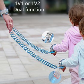 Resim Seferlerde yanınızda taşımak kolay, Çocukların kaybolmaya karşı koruyucu bilekliği güvenlik anahtar kilidi, bir kemer ve iki çok fonksiyonlu model; anne ve çocuklar için 1V2 kaybolmaya karşı çekiş ipi, Çocukların güvenlik ipi; yükseltilmiş çift yönlü çıkarılabilir döner başlı anti-kesim ve anti-kaybolma bileklik 