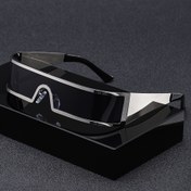 Resim Erkekler için CLOG Cyberpunk Gözlük - Geleceksel Dar Çerçeve, Modern Metalik Parlaklık, (132-138mm) Uyumlu, Partiler, Tatiller ve Günlük Kullanım İçin İdeal, Teknoloji Tutkunları İçin Mükemmel Hediye, Şık Tasarım, Yüksek Kaliteli Lensler, Dayanıklı Gözlük 
