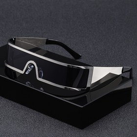 Resim Erkekler için CLOG Cyberpunk Gözlük - Geleceksel Dar Çerçeve, Modern Metalik Parlaklık, (132-138mm) Uyumlu, Partiler, Tatiller ve Günlük Kullanım İçin İdeal, Teknoloji Tutkunları İçin Mükemmel Hediye, Şık Tasarım, Yüksek Kaliteli Lensler, Dayanıklı Gözlük 