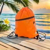 Resim 1 adet Minimalist Büyük Kapasiteli Kulaklık Bağlantı Noktası Fitness Sırt Çantası - Şık Siyah ile Turuncu Detaylar, Dayanıklı Polyester, Bağcıklı Kapatma, Günlük Egzersizler ve İşe Giderken Mükemmel, Spor Salonu Sırt Çantası 
