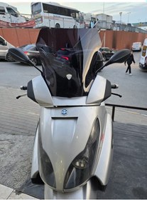 Resim Motocam Piaggio X7 Siperlik Ön Cam 2007-2012 Model 43cm Siyah Renkli 4mm 