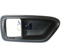 Resim TOYOTA CAMRY- 97/01; ÖN KAPI İÇ AÇMA KOLU ÇERÇEVESİ SOL GRİ 68278-AA010-B0 