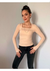 Resim Ali Butik Pudra Parmak Geçmeli Kare Yaka Bluz Pudra 